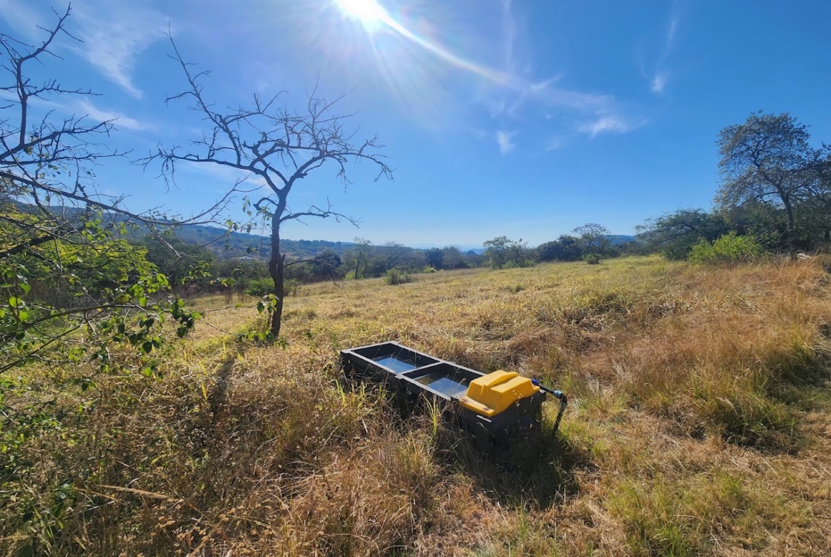 22-Hectare Self-Sufficient Estate – A Private Village with Excellent Rental Income