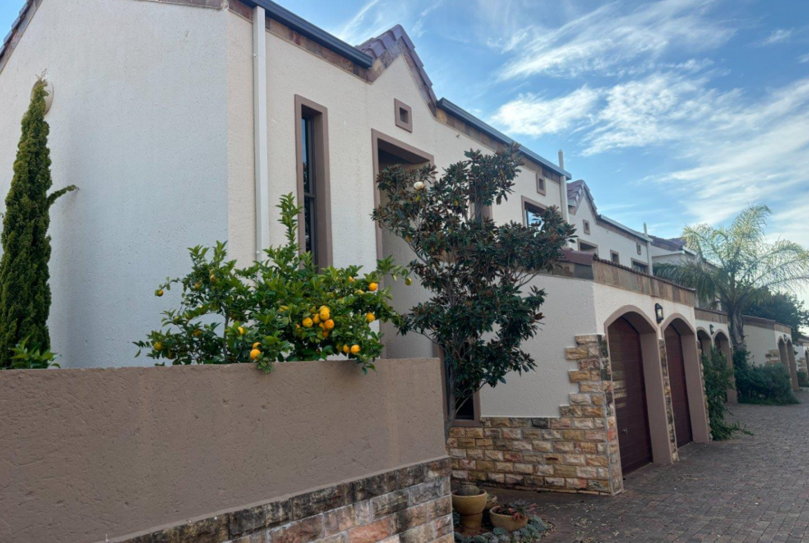 3 Bedroom Townhouse for Sale in Woodland Hills Wildlife Estate