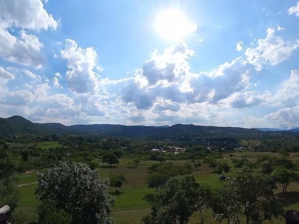 A Rare Opportunity – 5 Hectares of Country Living Close to Town