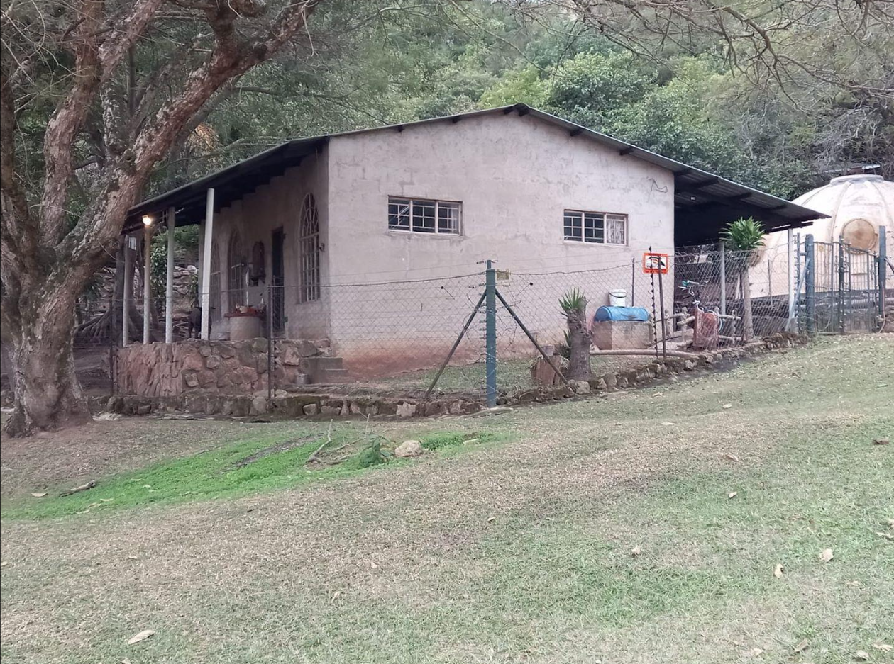 A Rare Opportunity – 5 Hectares of Country Living Close to Town