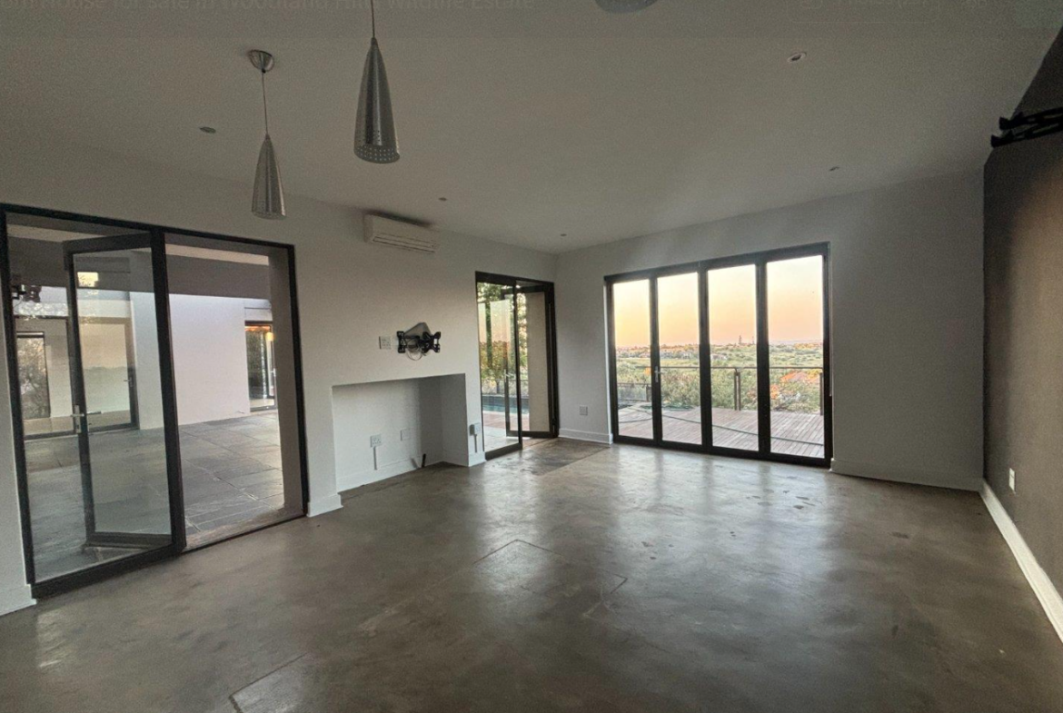 Perfect views of nature and luxury open-plan living