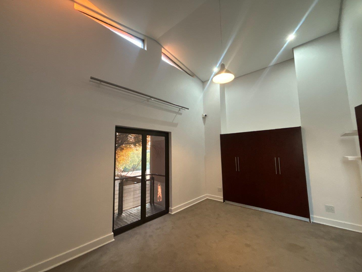 Perfect views of nature and luxury open-plan living