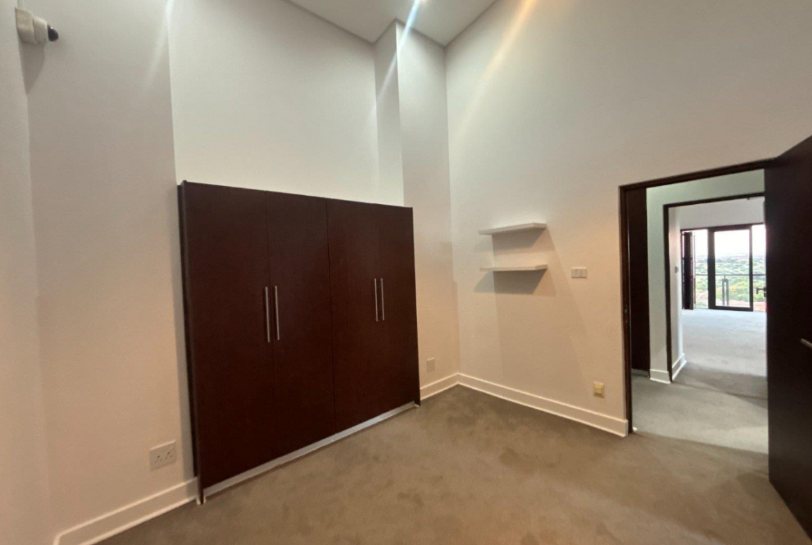 Perfect views of nature and luxury open-plan living