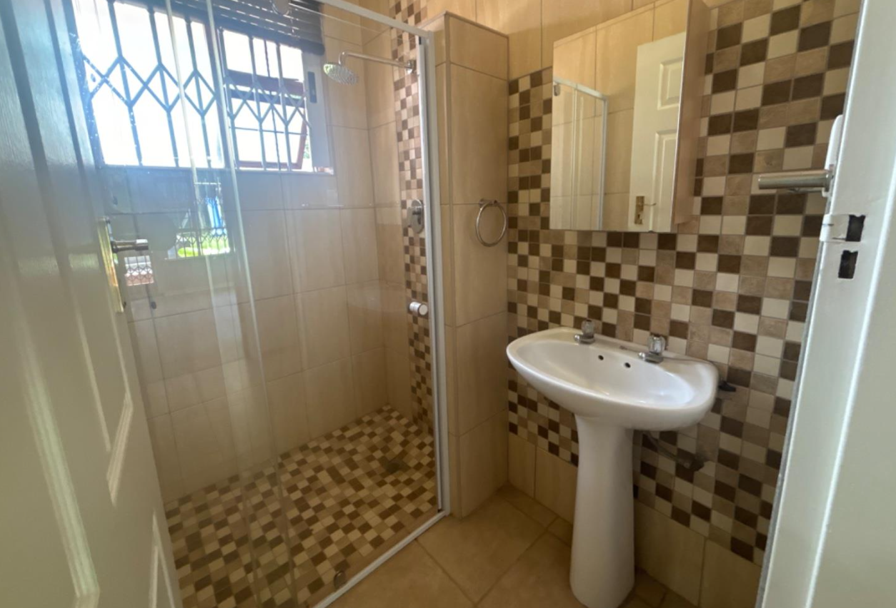 Well-maintained family home with large flatlet