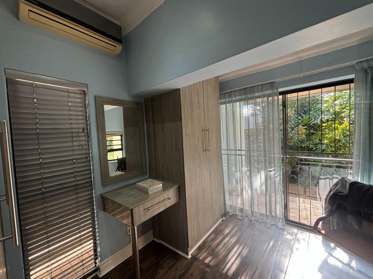 Excellent location – big house with 2 big flats