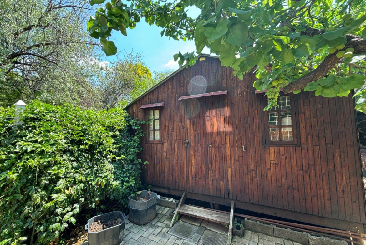 8 Bedroom House for Sale in Dan Pienaar