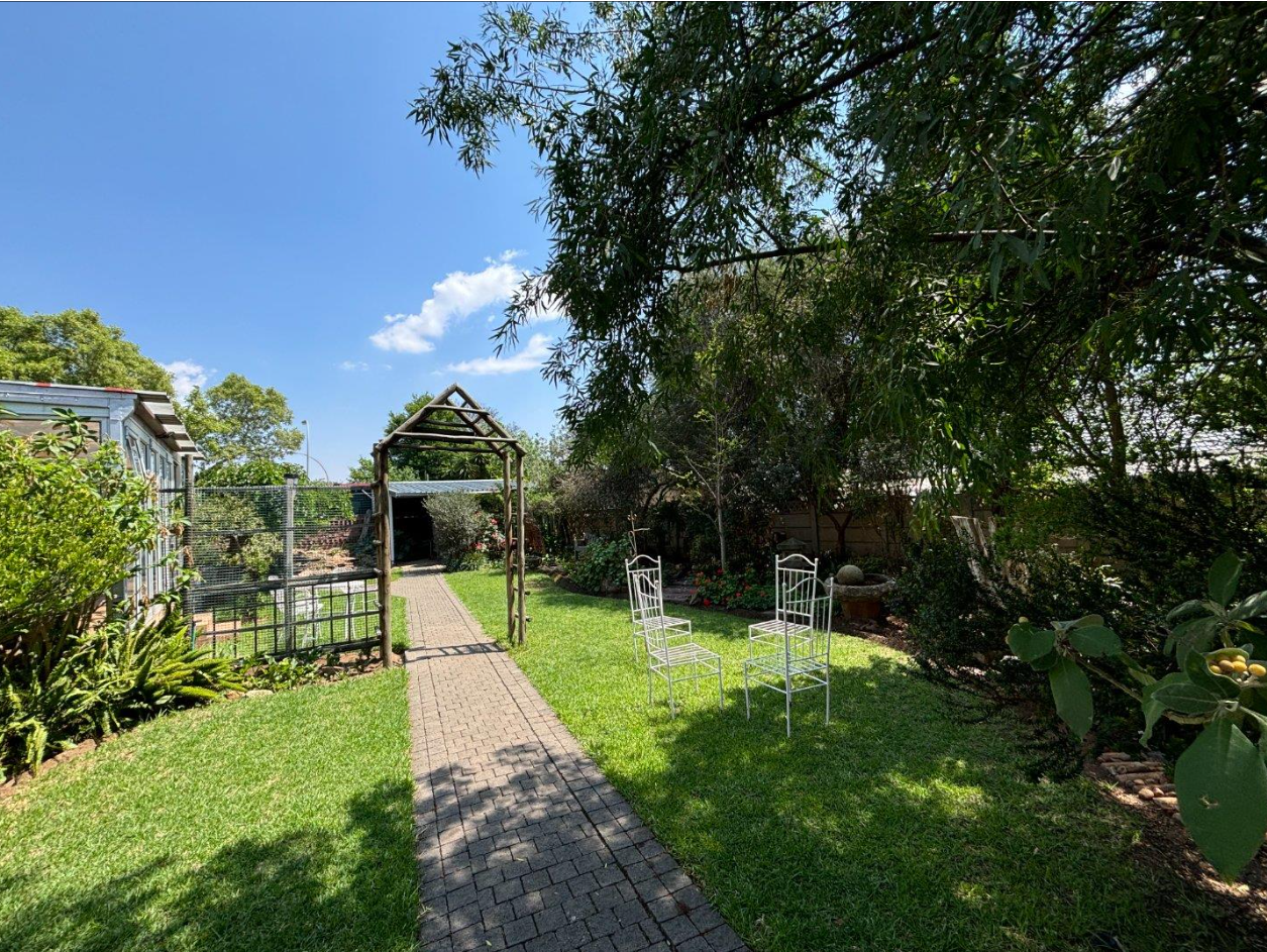 Screenshot 2026-07-11 111714 8 Bedroom House for Sale in Dan Pienaar