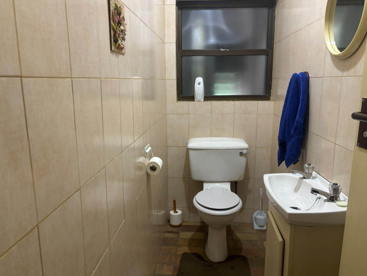 4 Bedroom House for Sale in Heuwelsig