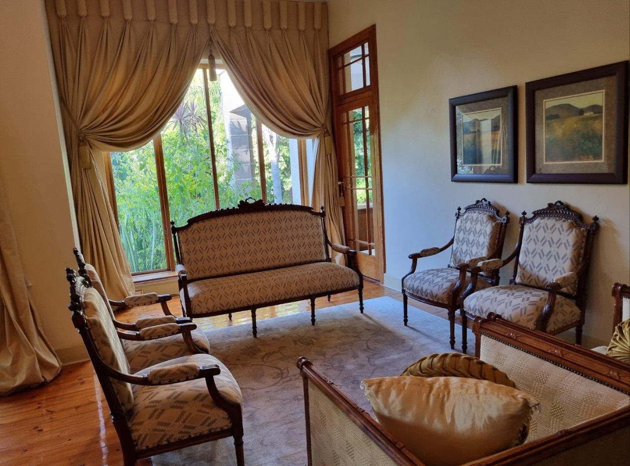 5 Bedroom House for Sale in Waverley