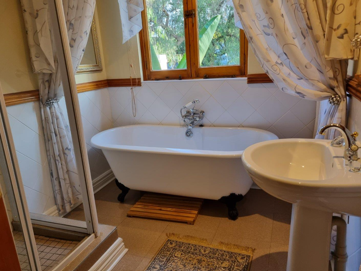 5 Bedroom House for Sale in Waverley