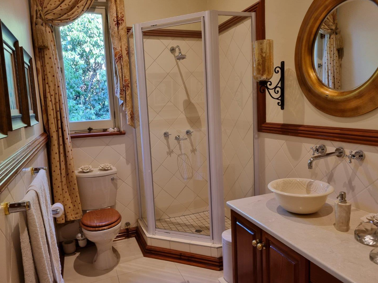 5 Bedroom House for Sale in Waverley