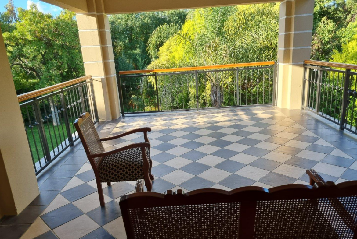 5 Bedroom House for Sale in Waverley
