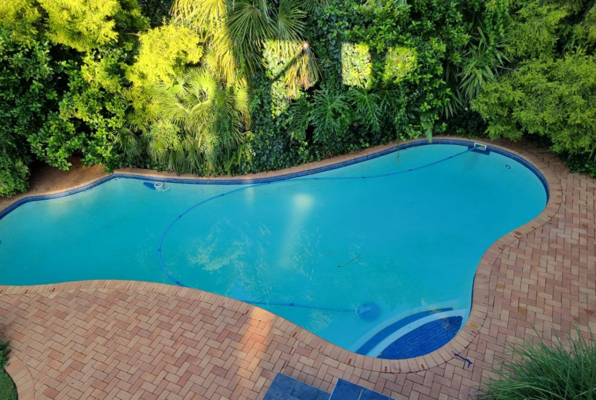 5 Bedroom House for Sale in Waverley