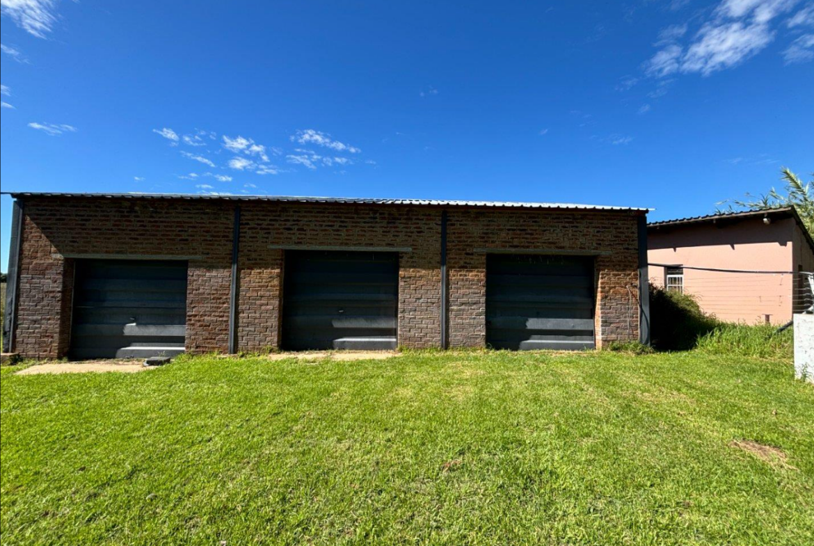 Farm for Sale in Mimosa Park