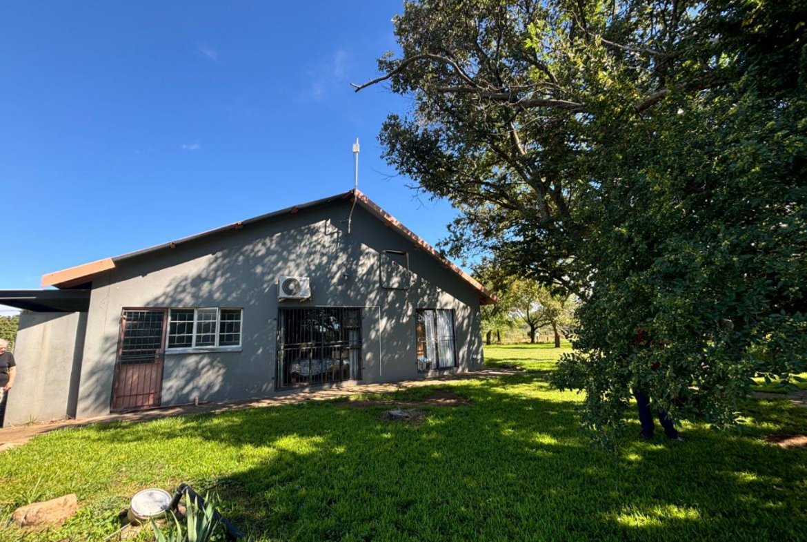 Farm for Sale in Mimosa Park