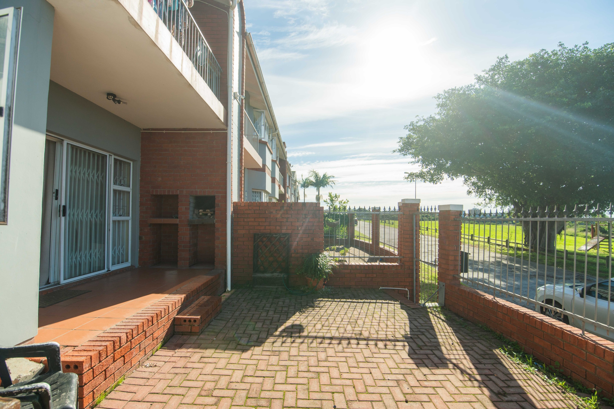 🏡 NEW LISTING | SPACE, COMFORT & STUNNING VIEWS! 🏡